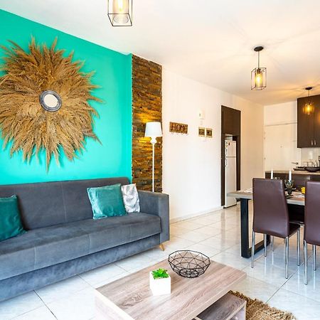 Araminta 2-Bedroom Apartment In Larnaca Extérieur photo