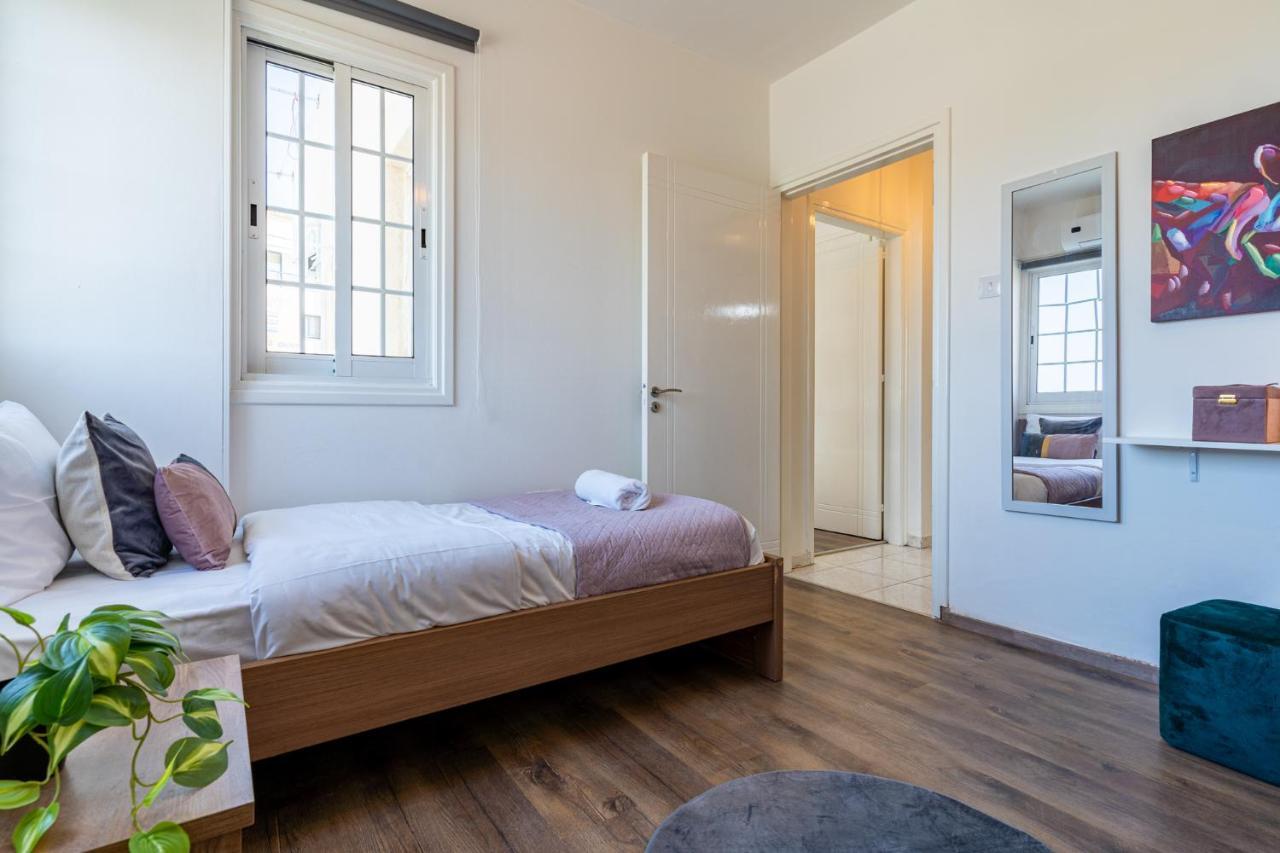 Araminta 2-Bedroom Apartment In Larnaca Extérieur photo