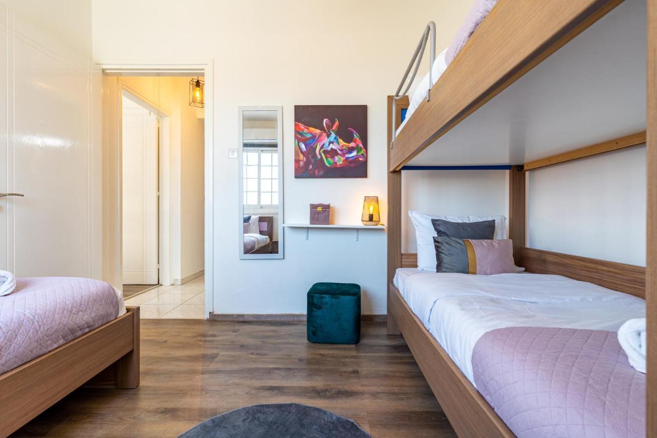 Araminta 2-Bedroom Apartment In Larnaca Extérieur photo