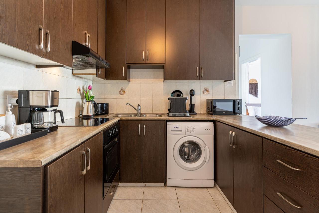 Araminta 2-Bedroom Apartment In Larnaca Extérieur photo